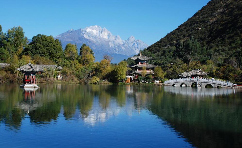 Yunnan Monments in Spring Festival